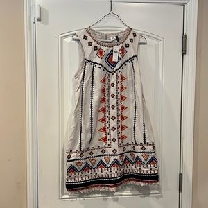 Anthropologie Akemi + Kin